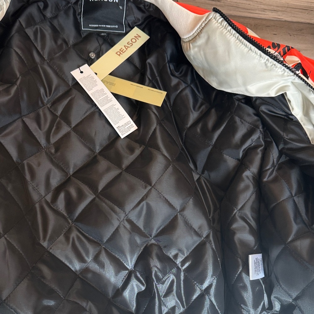 Reason Red and Cream 'Pablo Escobar' Racing Bomber Jacket - Picture 7 of 11